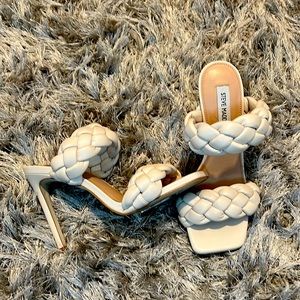 Steven Madden 8.5 Bone color Kenley high heels